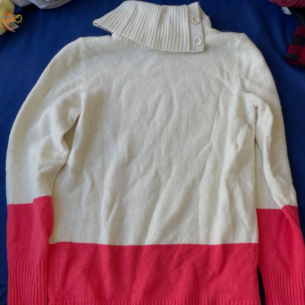 Women's 2 tone White & Coral Gap Sweater Size X-Small